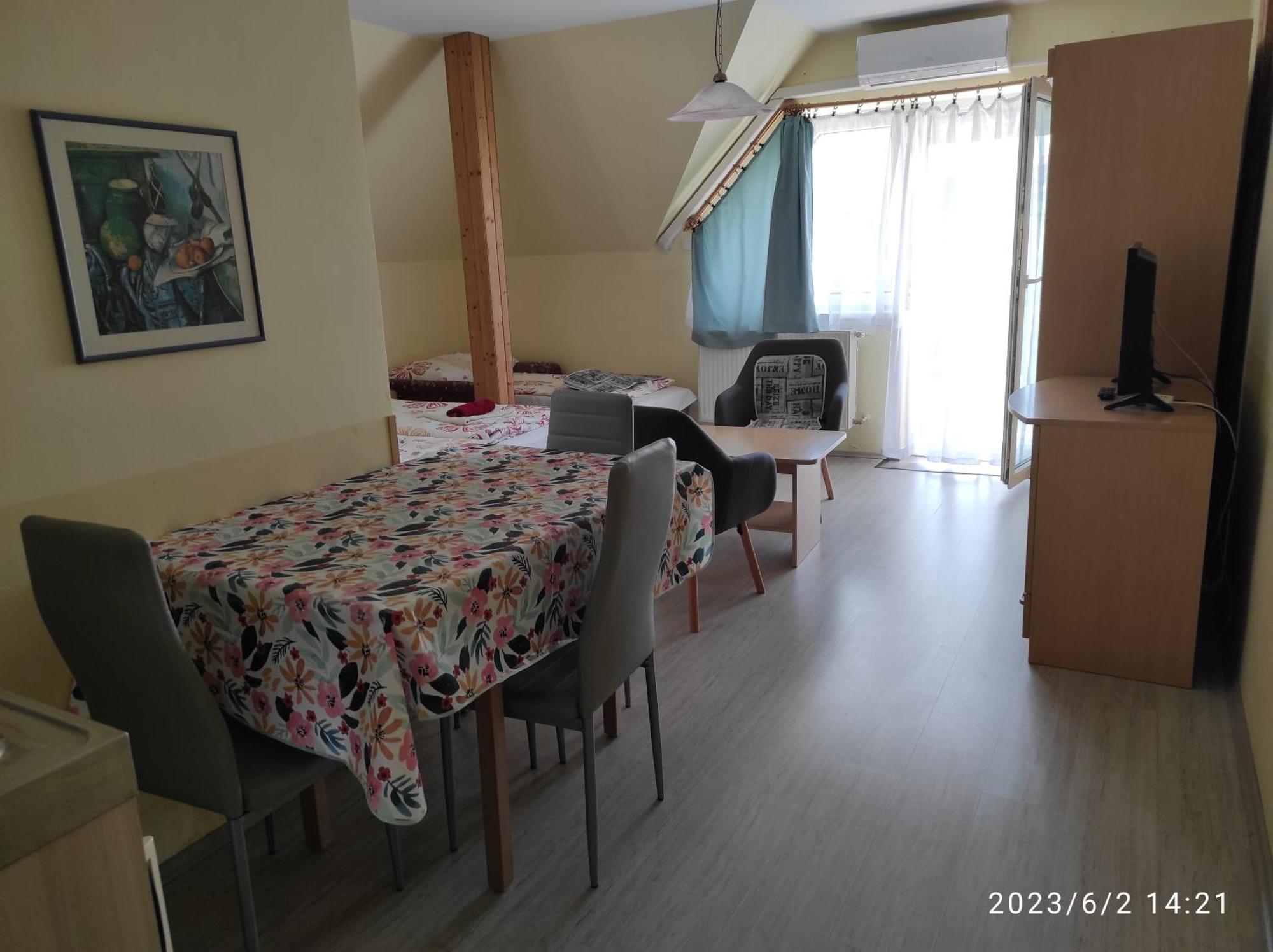 Flora Villa Hévíz Δωμάτιο φωτογραφία