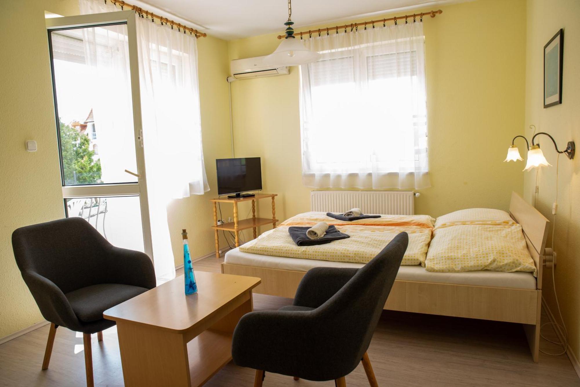 Flora Villa Hévíz Εξωτερικό φωτογραφία