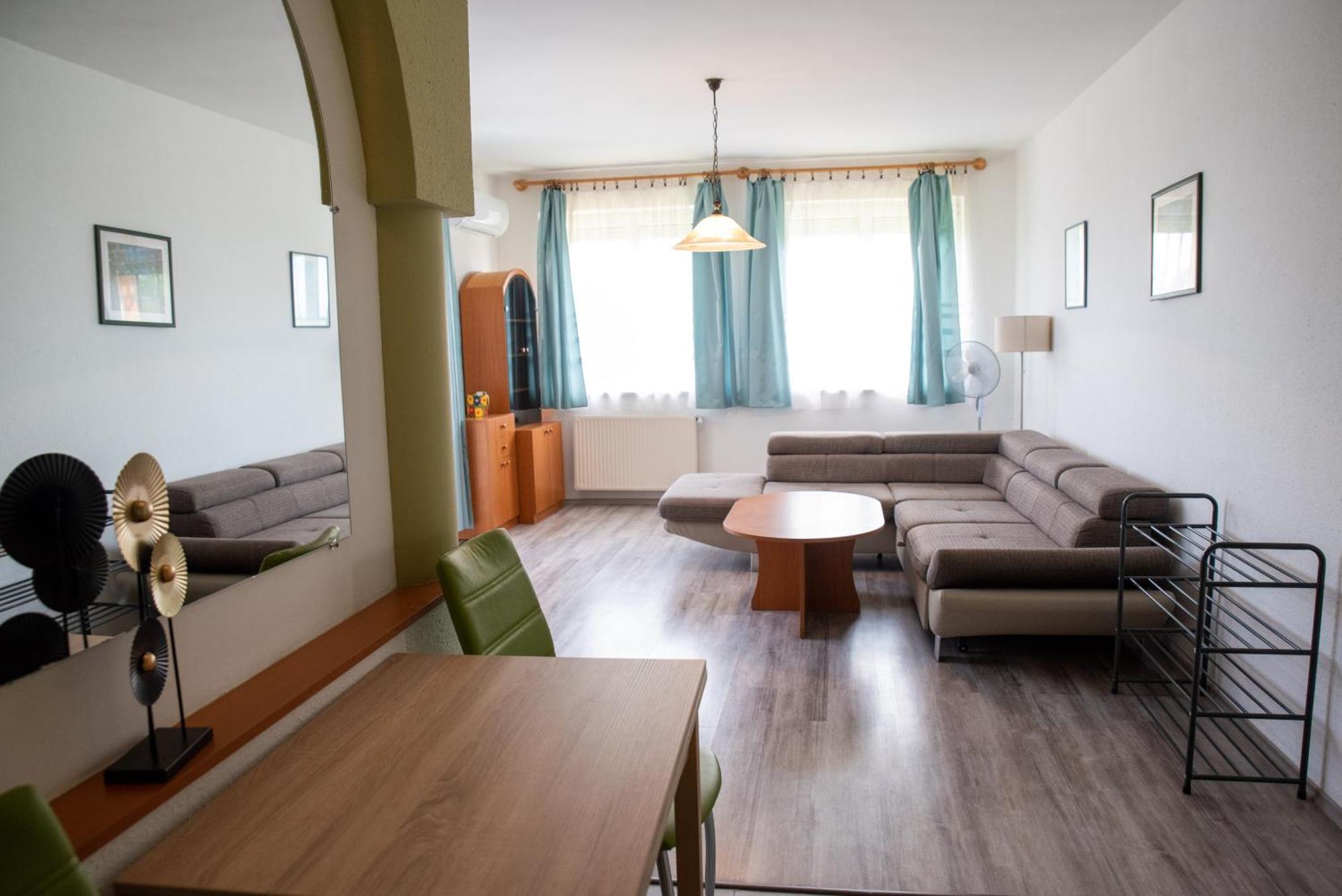 Flora Villa Hévíz Εξωτερικό φωτογραφία
